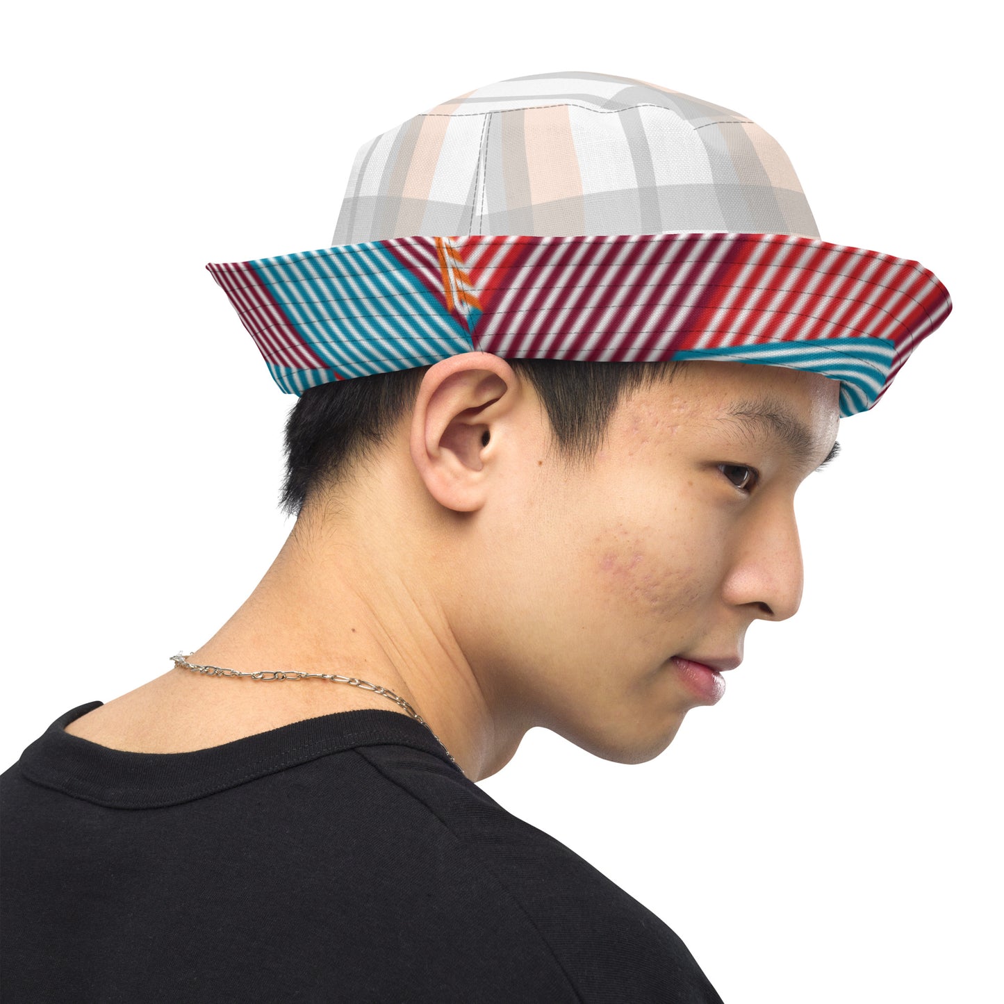Reversible bucket hat