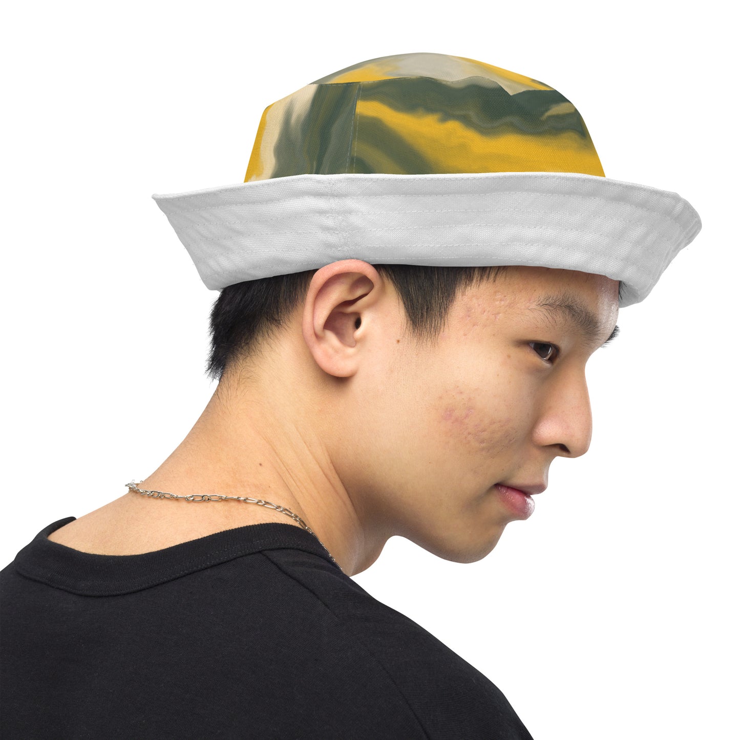 Reversible bucket hat